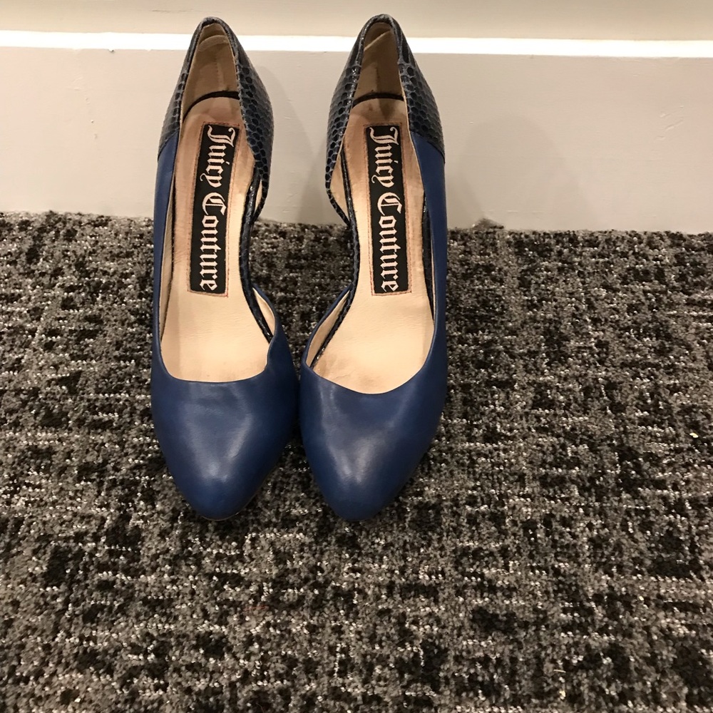 Juicy Couture Blue Heels